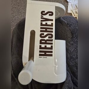 HERSHEY'S Mixing Dispenser Chocalate Milk Coffe Hot Chocalate Etc.